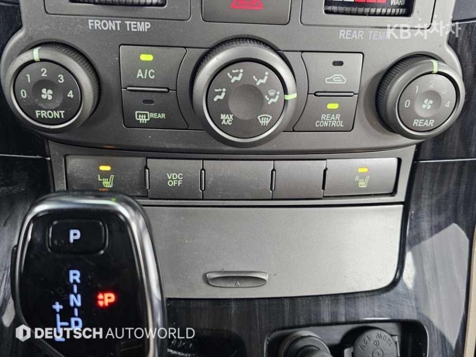 2011 - kia carnival