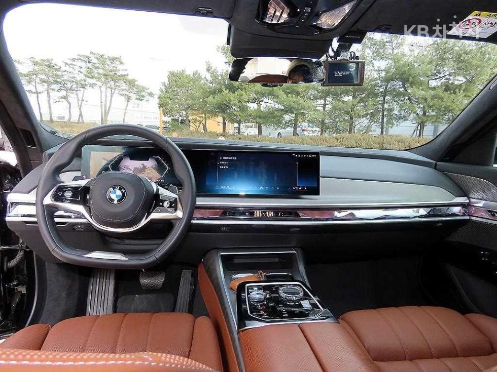 BMW 7er — miniaturë 7