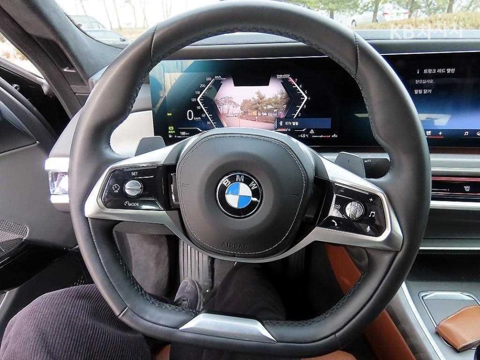 BMW 7er — miniaturë 8
