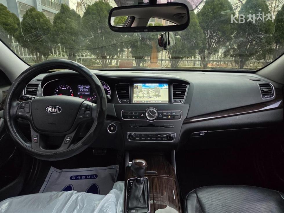 2016 - kia k7