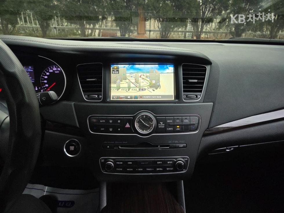 2016 - kia k7