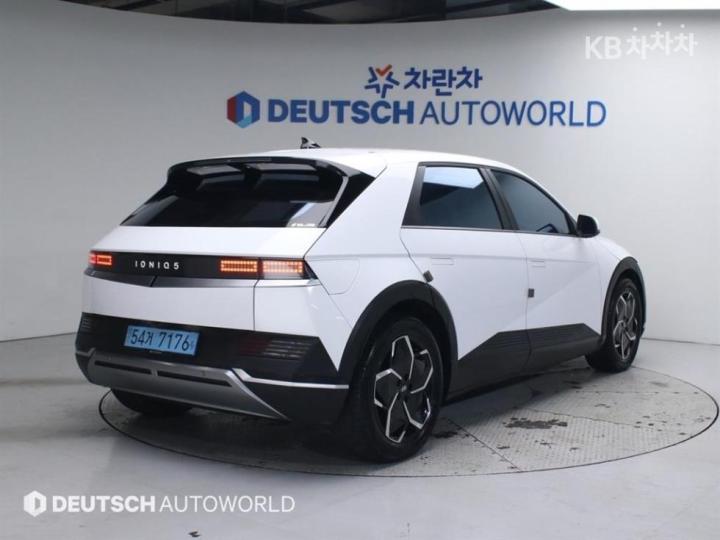 Hyundai IONIQ 5 2WD Long Range Package 4