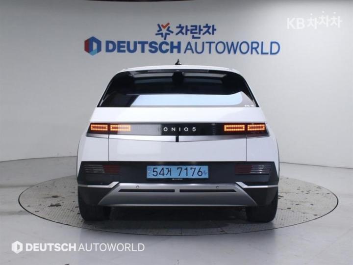 Hyundai IONIQ 5 2WD Long Range Package 5