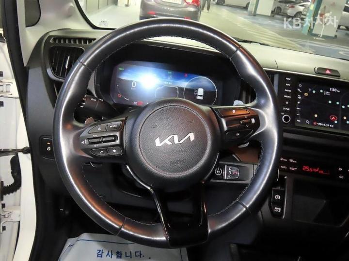 Kia Ray The EV The Essential Light 10