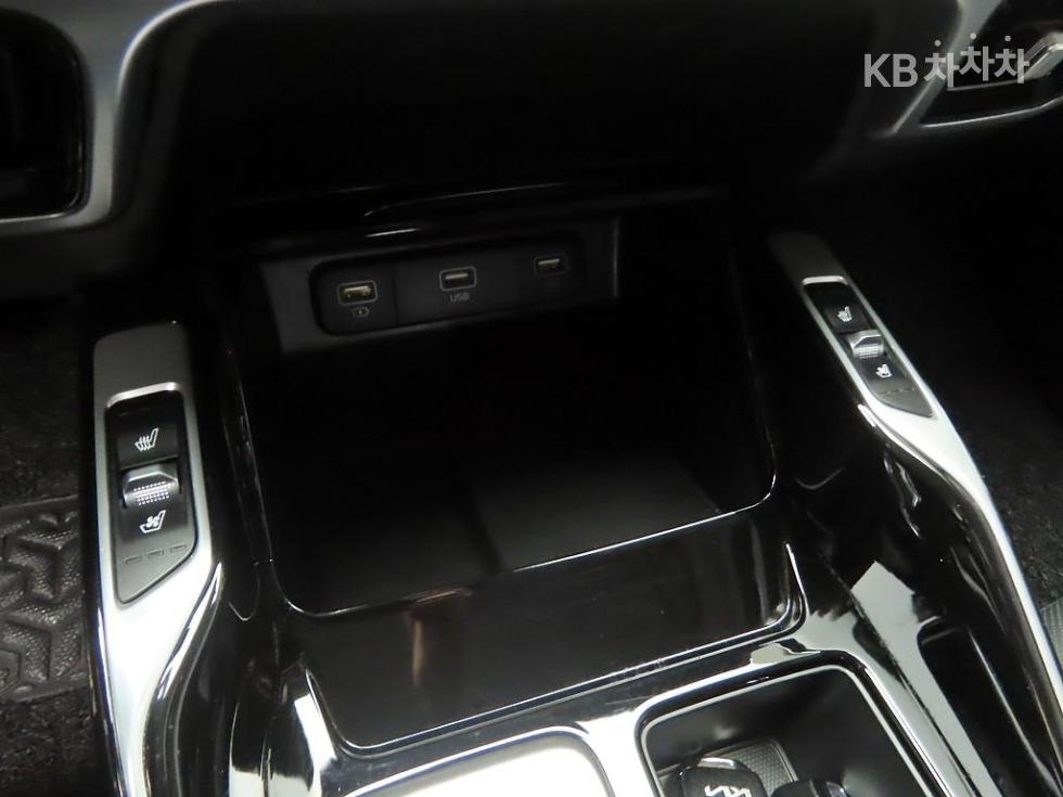 2022 - kia sorento
