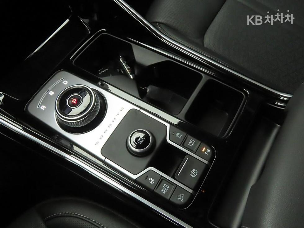 2022 - kia sorento
