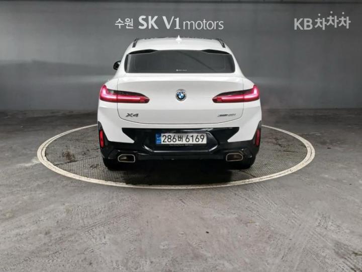 BMW X4 New G02 xDrive 20i xLine 6