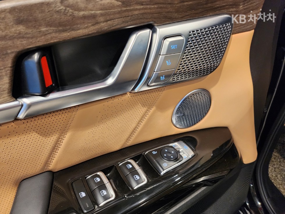2021 - kia mohave
