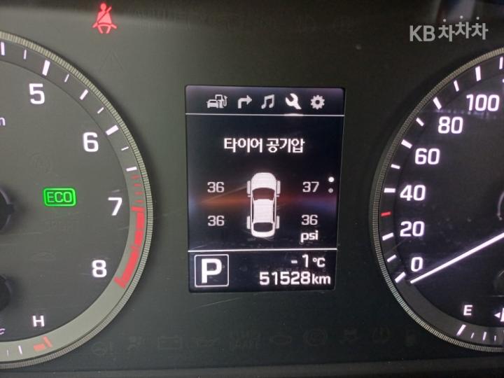 Hyundai Sonata LF 2.0 Smart Base Type 8