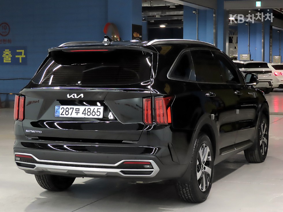 2023 - kia sorento