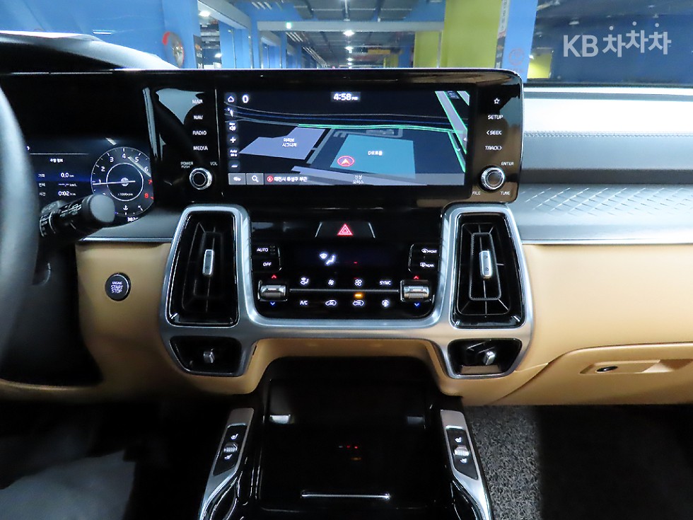 2023 - kia sorento