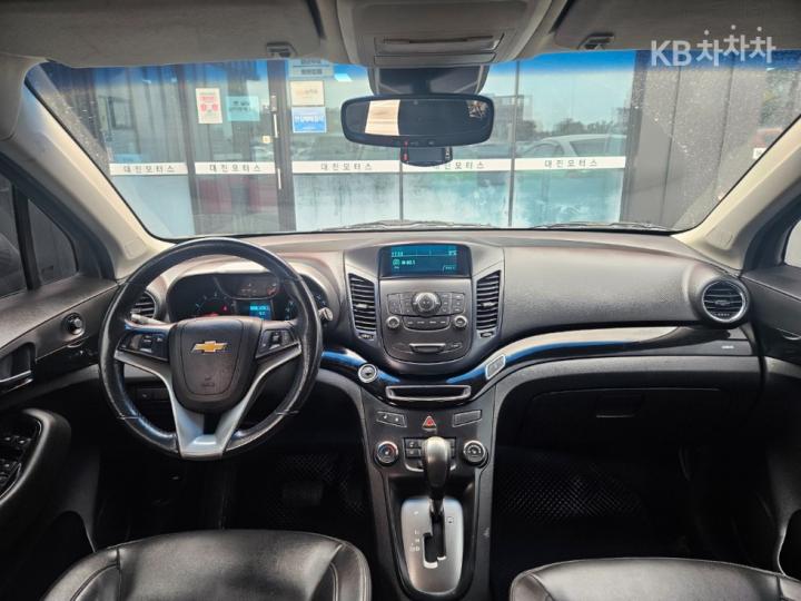 Chevrolet Orlando LPG LT Safety 8
