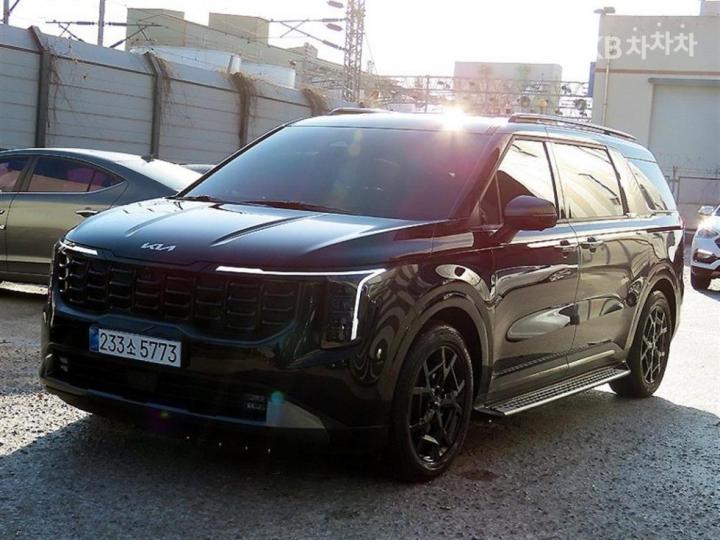 Kia Carnival Hybrid 1.6 HEV Gravity 3