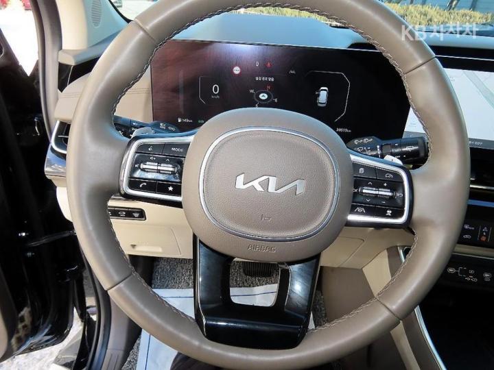 Kia Carnival Hybrid 1.6 HEV Gravity 10