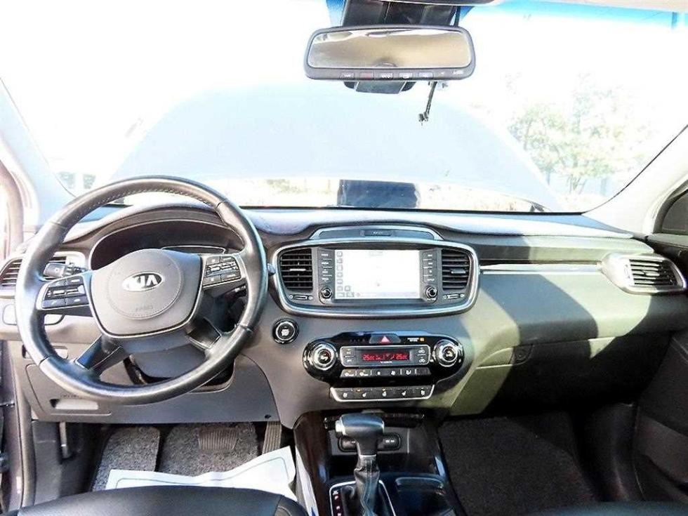 2020 - kia sorento
