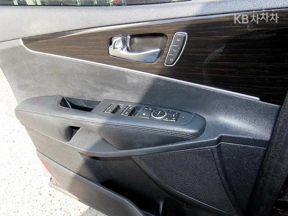 2020 - kia sorento