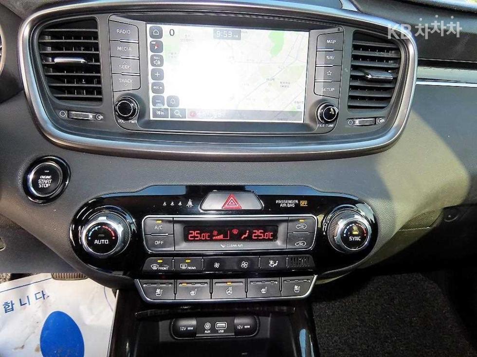 2020 - kia sorento