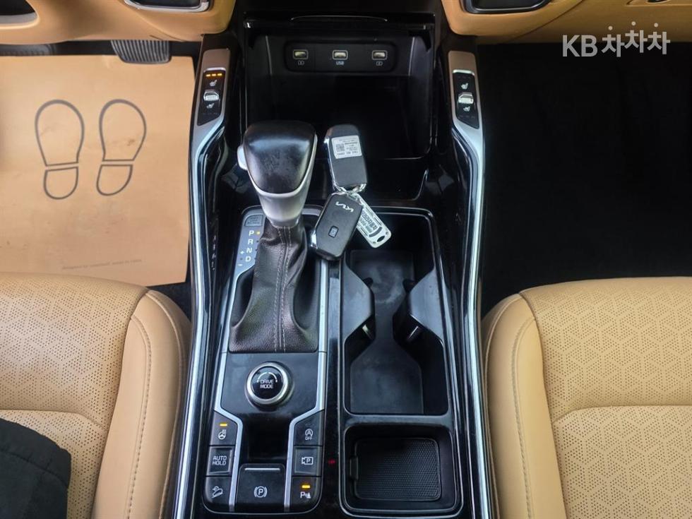 2022 - kia sorento