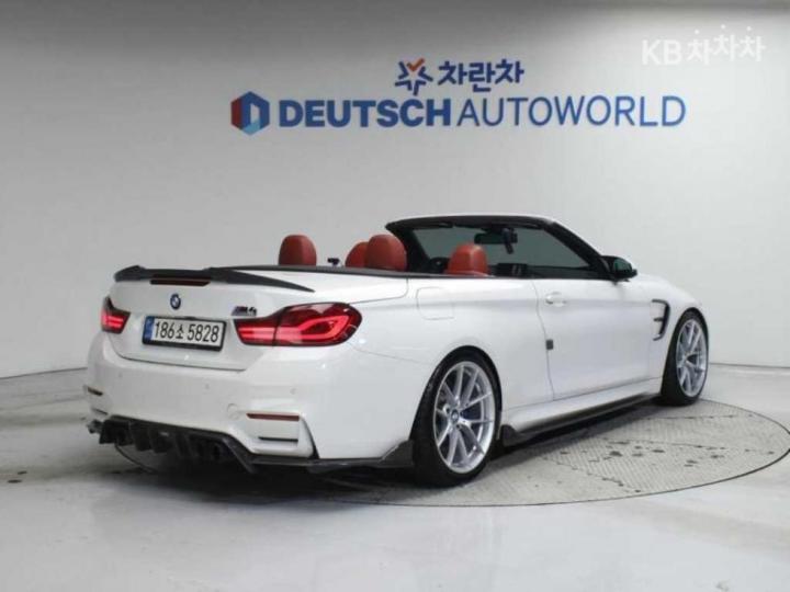 BMW M4 M Series Convertible Competition 3