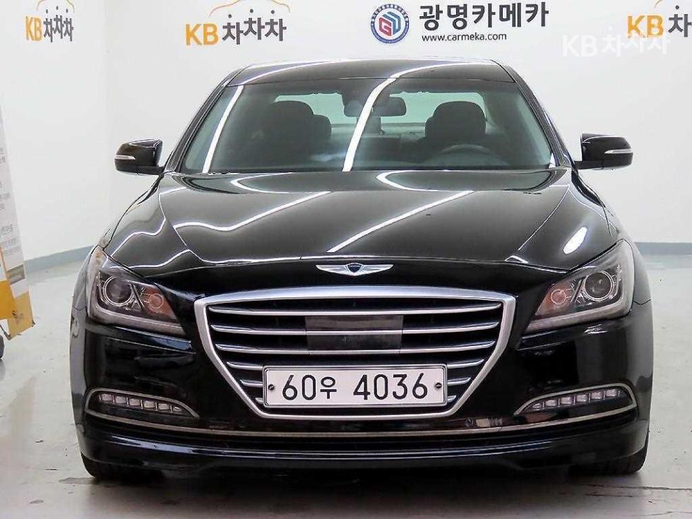 Hyundai Genesis (Hyundai)