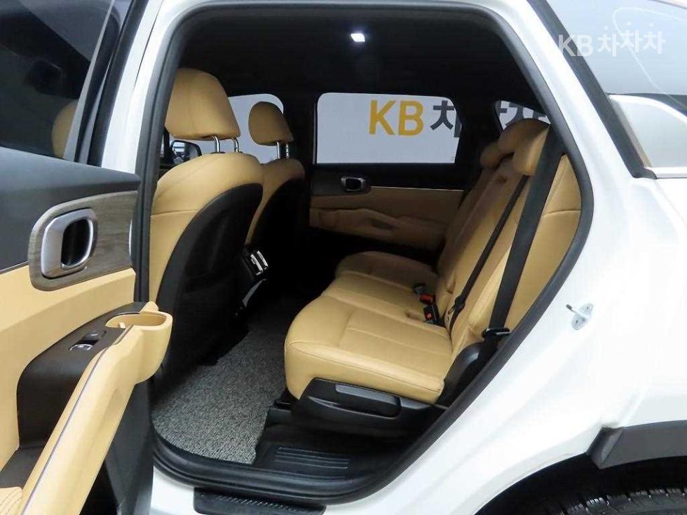2022 - kia sorento