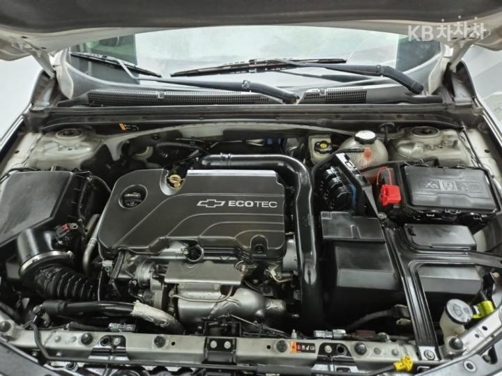 Chevrolet Malibu 1.5 Turbo LT Deluxe 7