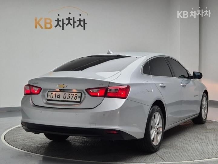 Chevrolet Malibu 1.5 Turbo LT Deluxe 4