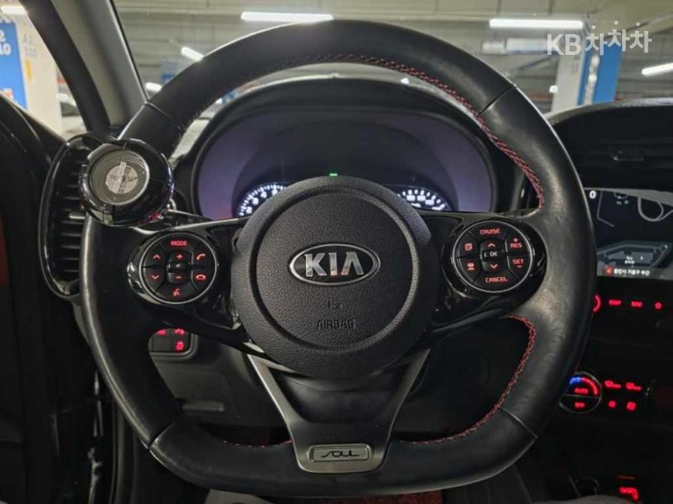 2019 - kia soul