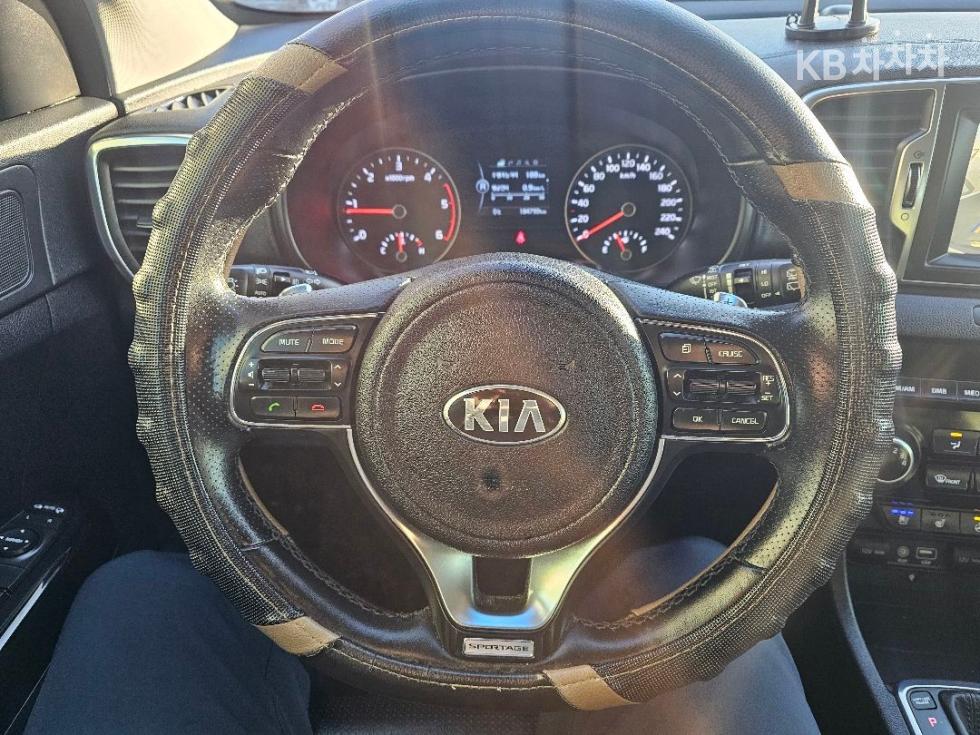 2016 - kia sportage