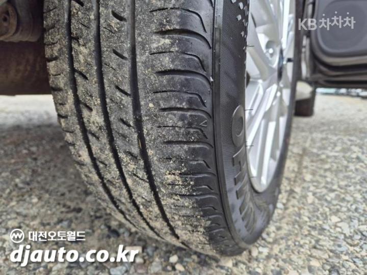 Kia Morning Urban JA 1.0 Gasoline Prestige 10