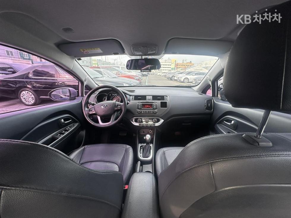 2014 - kia pride