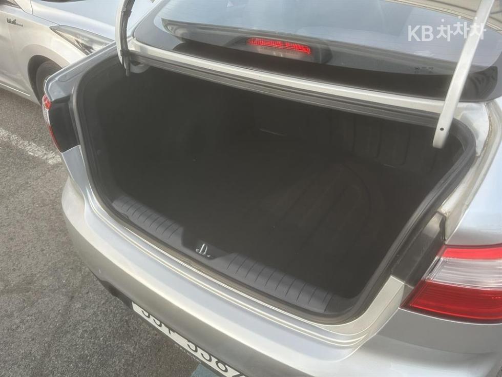 2014 - kia pride