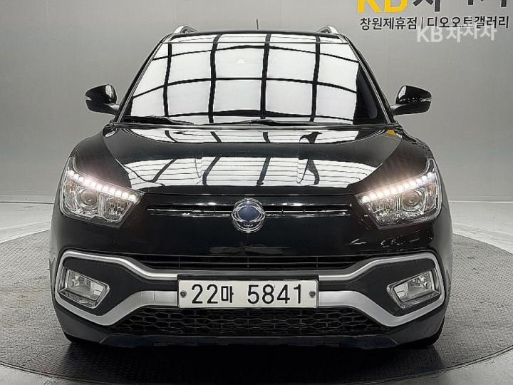 KG Mobility (Ssangyong) Tivoli Air Gasoline 2WD IX