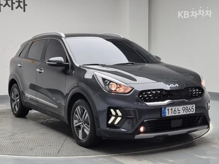 Kia Niro 1.6 HEV Prestige 5