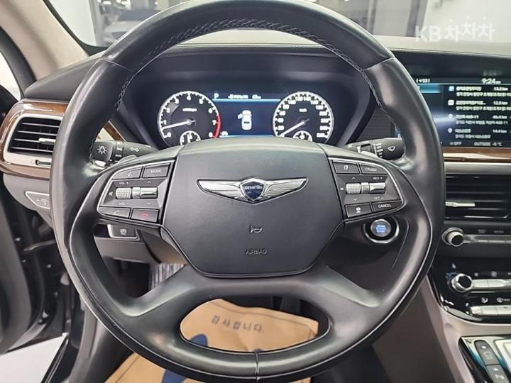 Genesis EQ900 5.0 GDI AWD Prestige 10