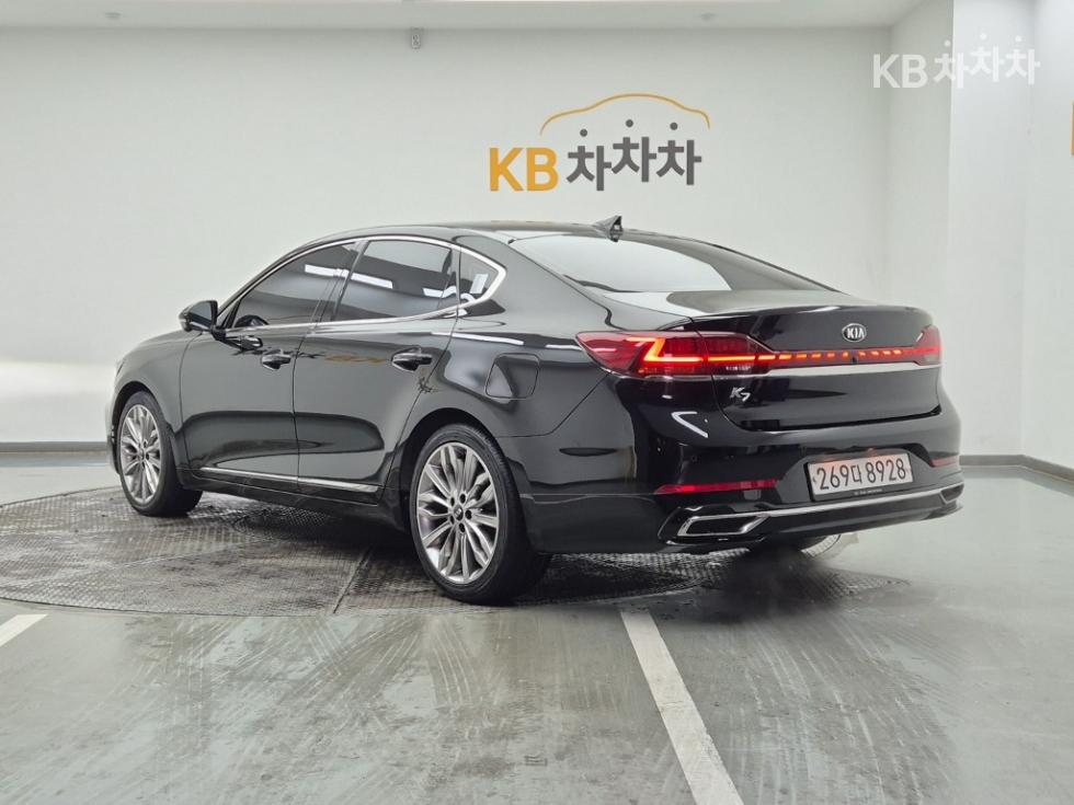 2020 - kia k7
