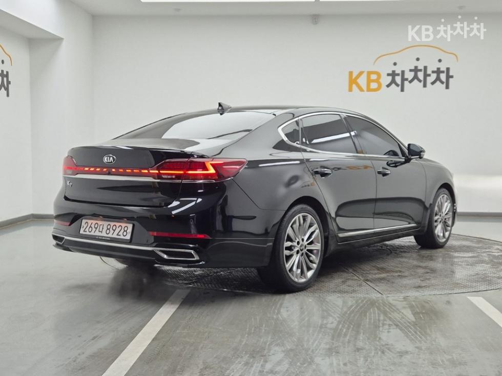 2020 - kia k7