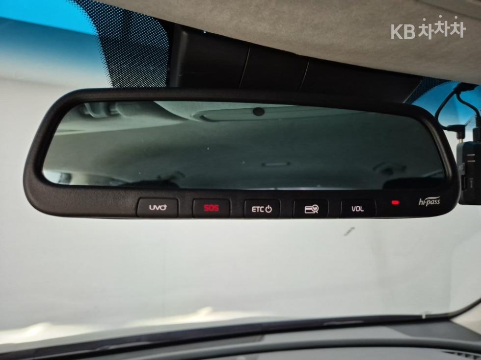 2020 - kia k7