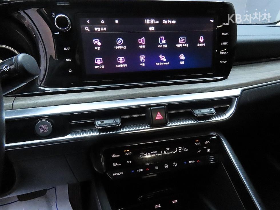 2022 - kia k5