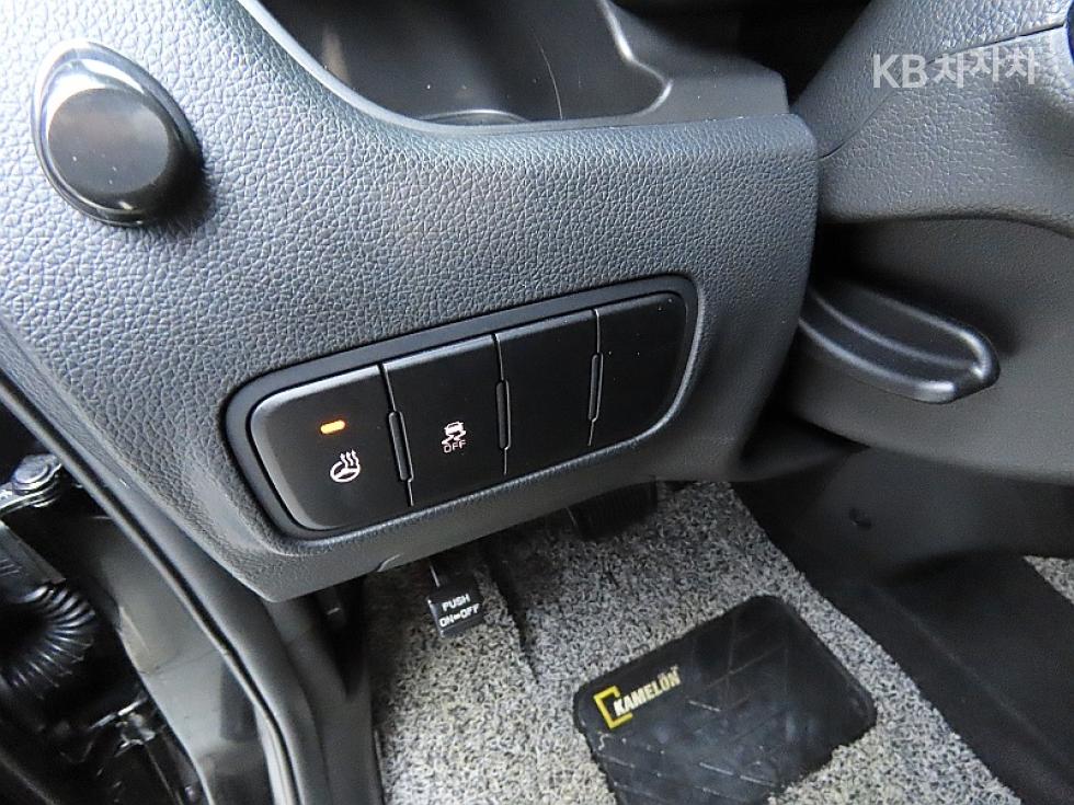 2023 - kia kia