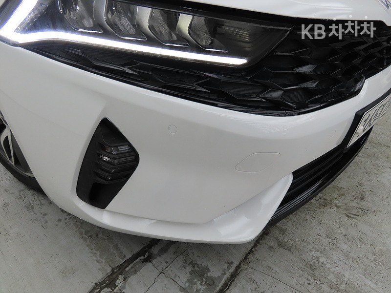 2023 - kia k5