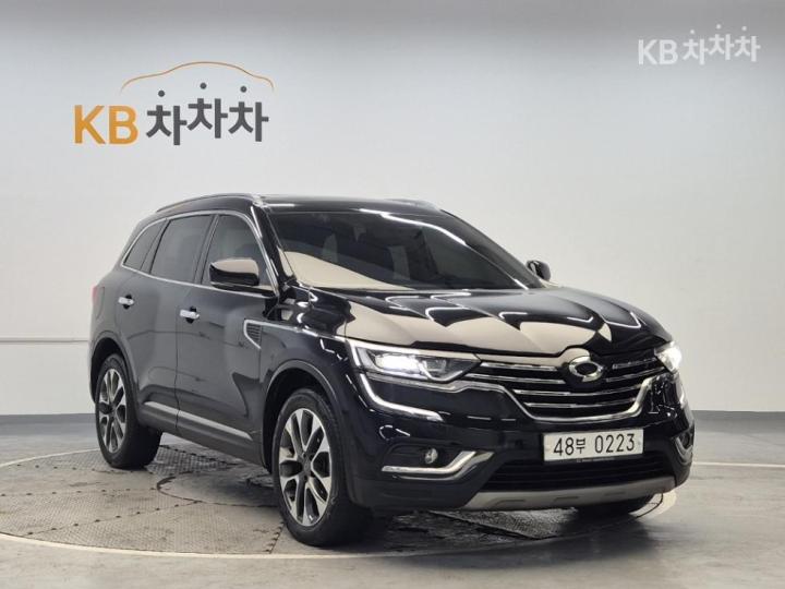 Renault QM6 2.0 4WD RE Signature 5