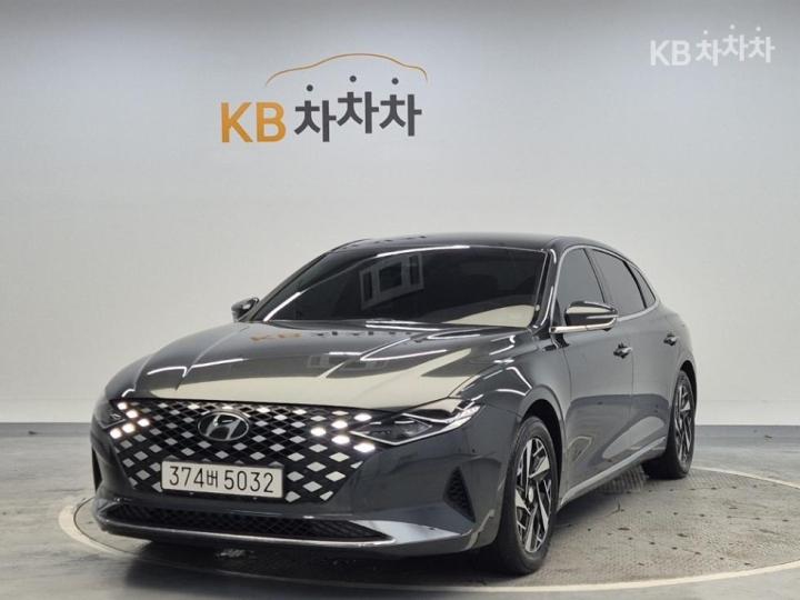 Hyundai Grandeur Hybrid 2.4 Premium Choice