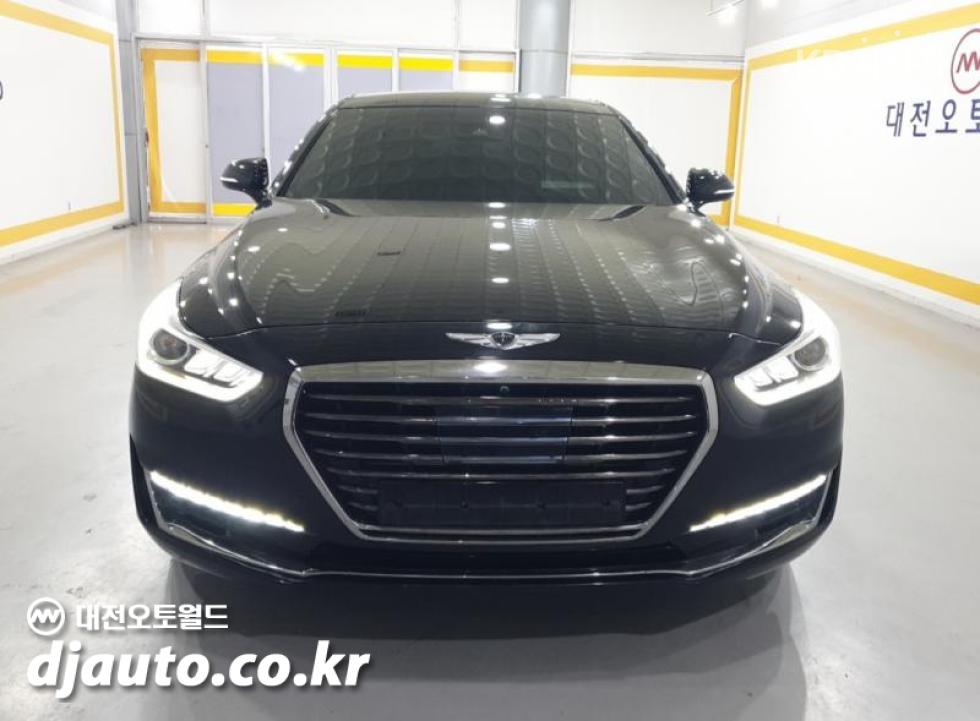 2018 - genesis eq900