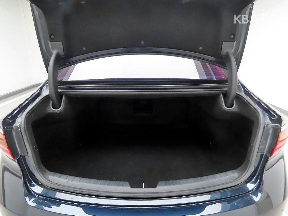 2017 - kia k7