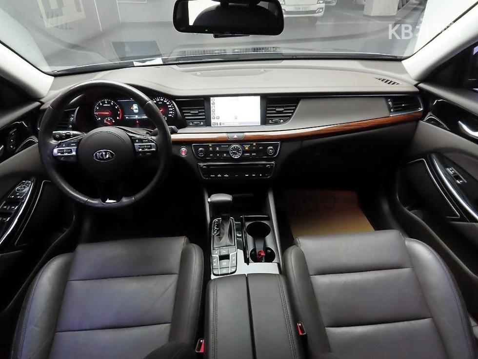 2017 - kia k7