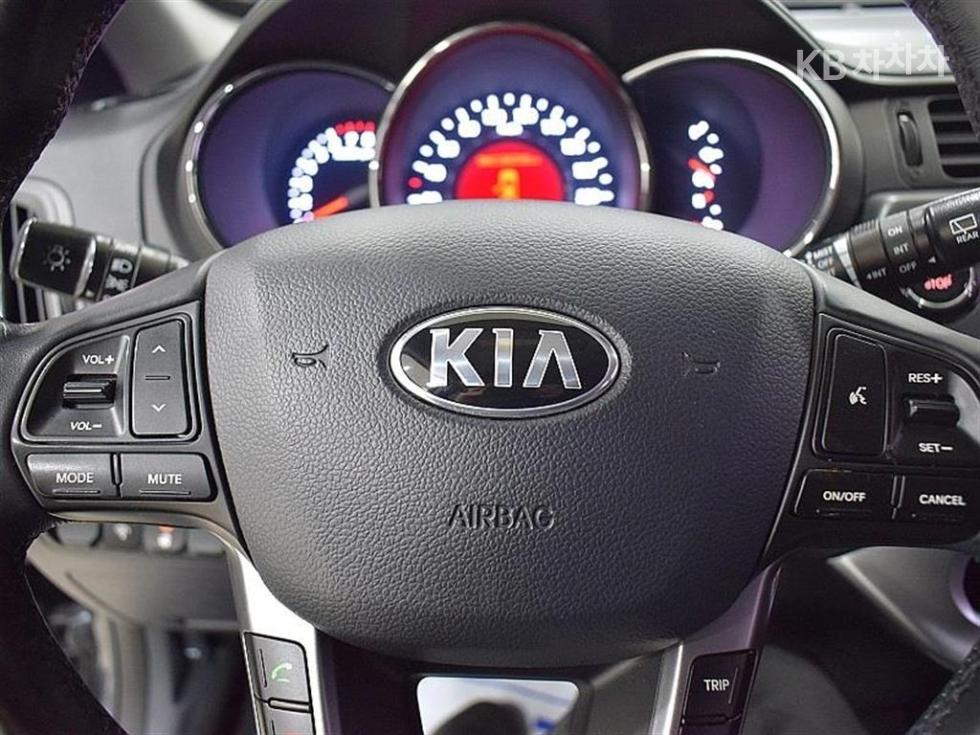 2014 - kia pride