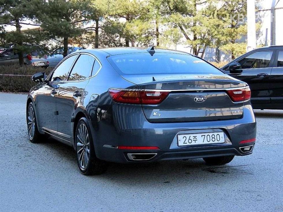 2016 - kia k7