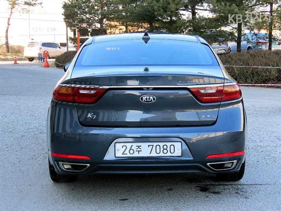 2016 - kia k7