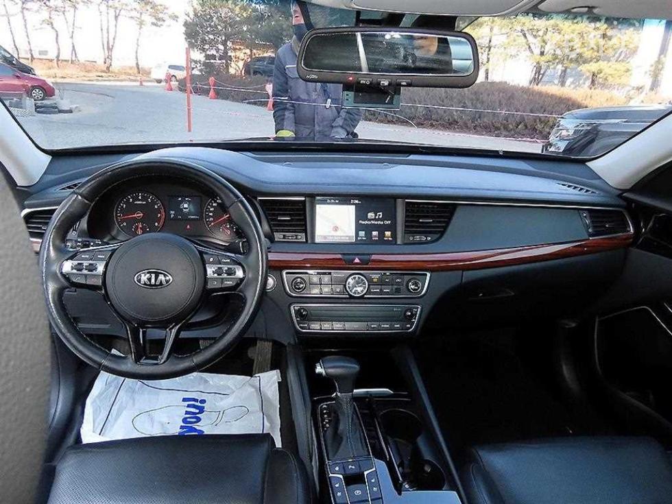 2016 - kia k7